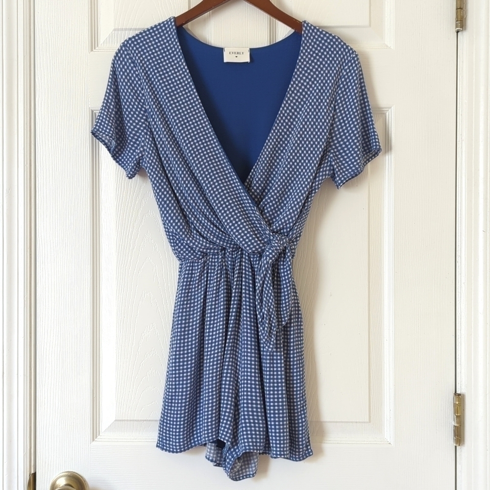 Everly Buffalo Plaid Flowy Short Sleeve Faux Wrap V-neck Romper Blue White Small